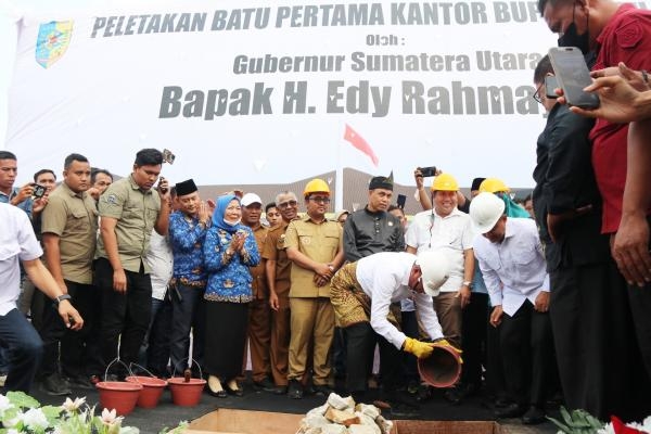 Edy Rahmayadi Pastikan Pemprov Sumut akan Terus Dukung Sepenuhnya Pembangunan di Kabupaten Batubara